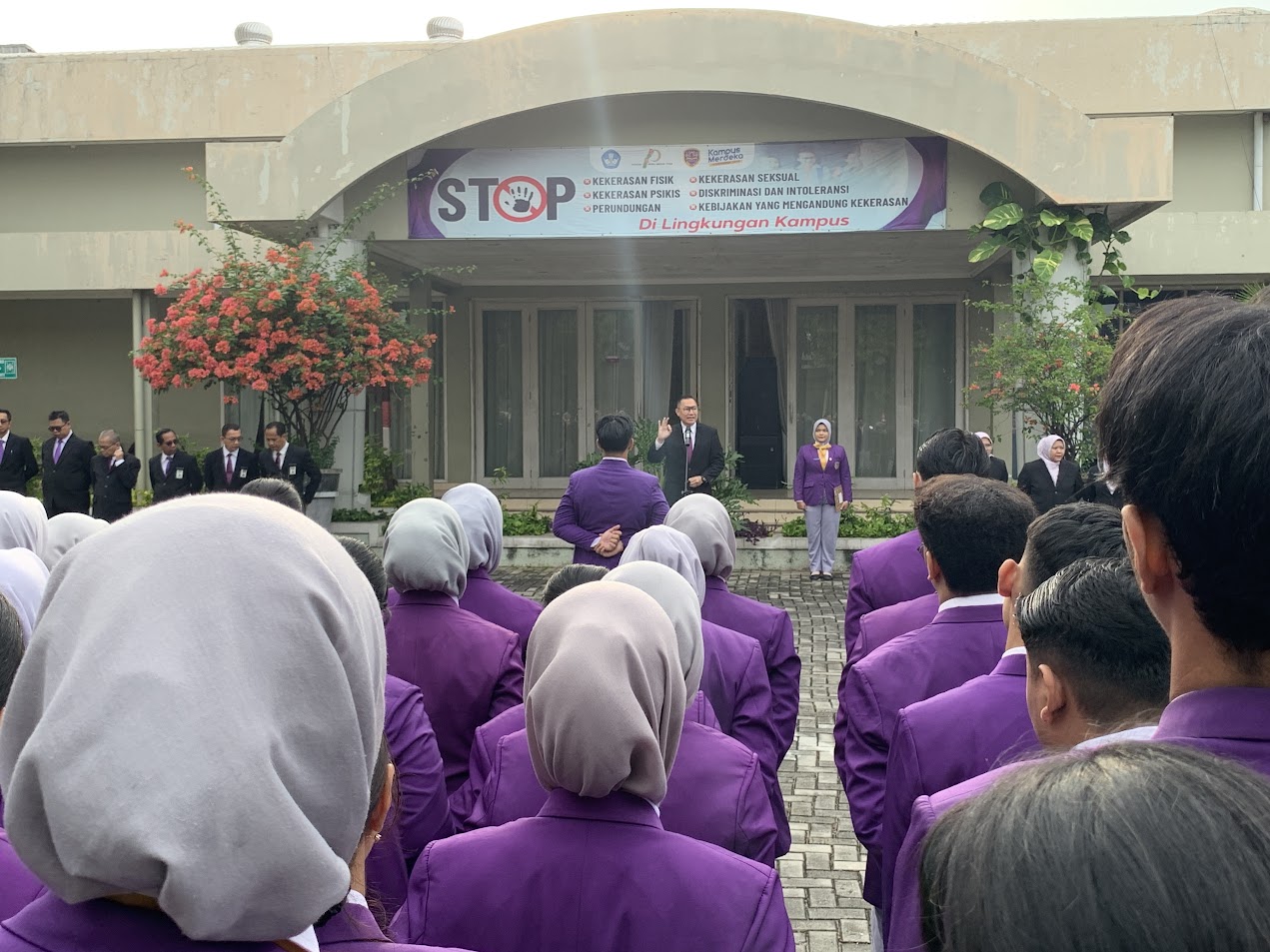 APEL PAGI | APEL SENIN | UPCARA SENIN |Senin pagi | Kuliah Pariwisata |Kuliah poltekpar