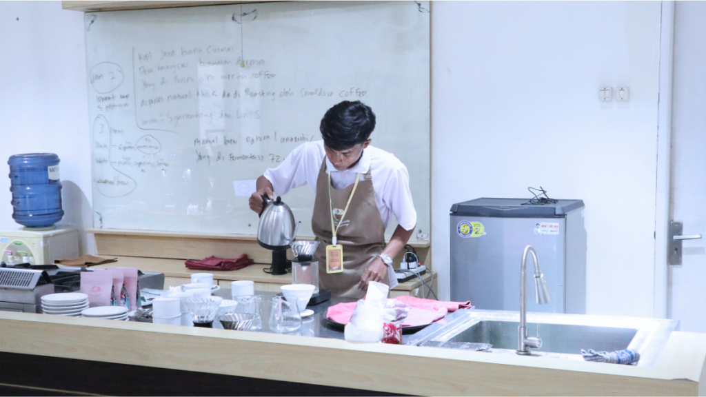 Barista|Coffee|kopi|baristacoffee| Coffee maker |