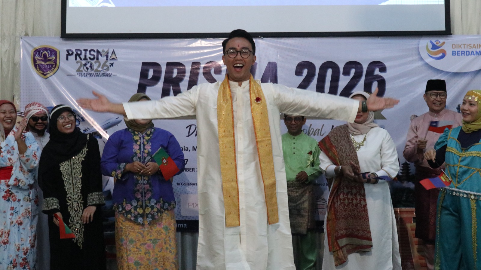 Poltekpar Prima | Perhotelan |